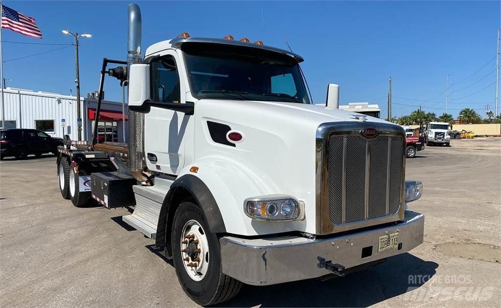 Peterbilt 567 Lanový nosič kontajnerov