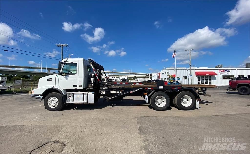 Volvo VHD64 Lanový nosič kontajnerov
