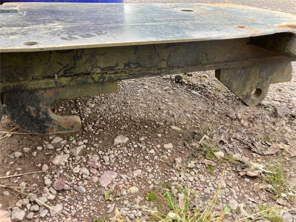 Ålö Q7000 Ďalšie poľnohospodárske stroje