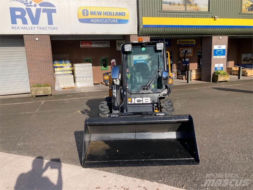JCB 155 Teleskopické nakladače pre poľnohospodárstvo