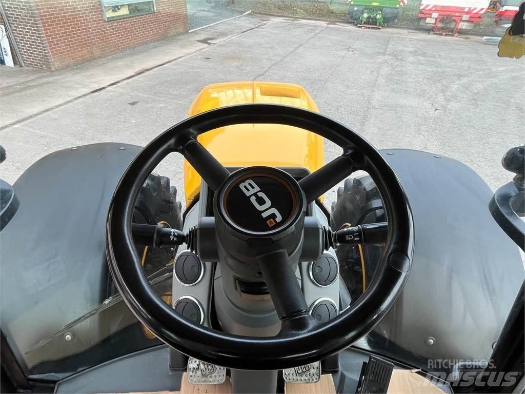 JCB 4220 Traktory