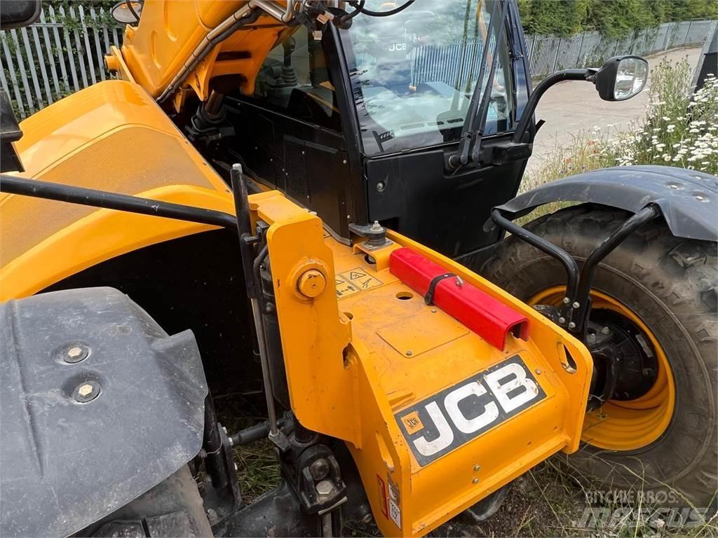 JCB 536-95 Teleskopické nakladače pre poľnohospodárstvo