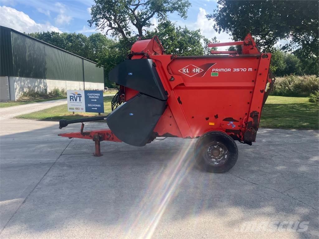 Kuhn 3570 Drviče a rezače balíkov