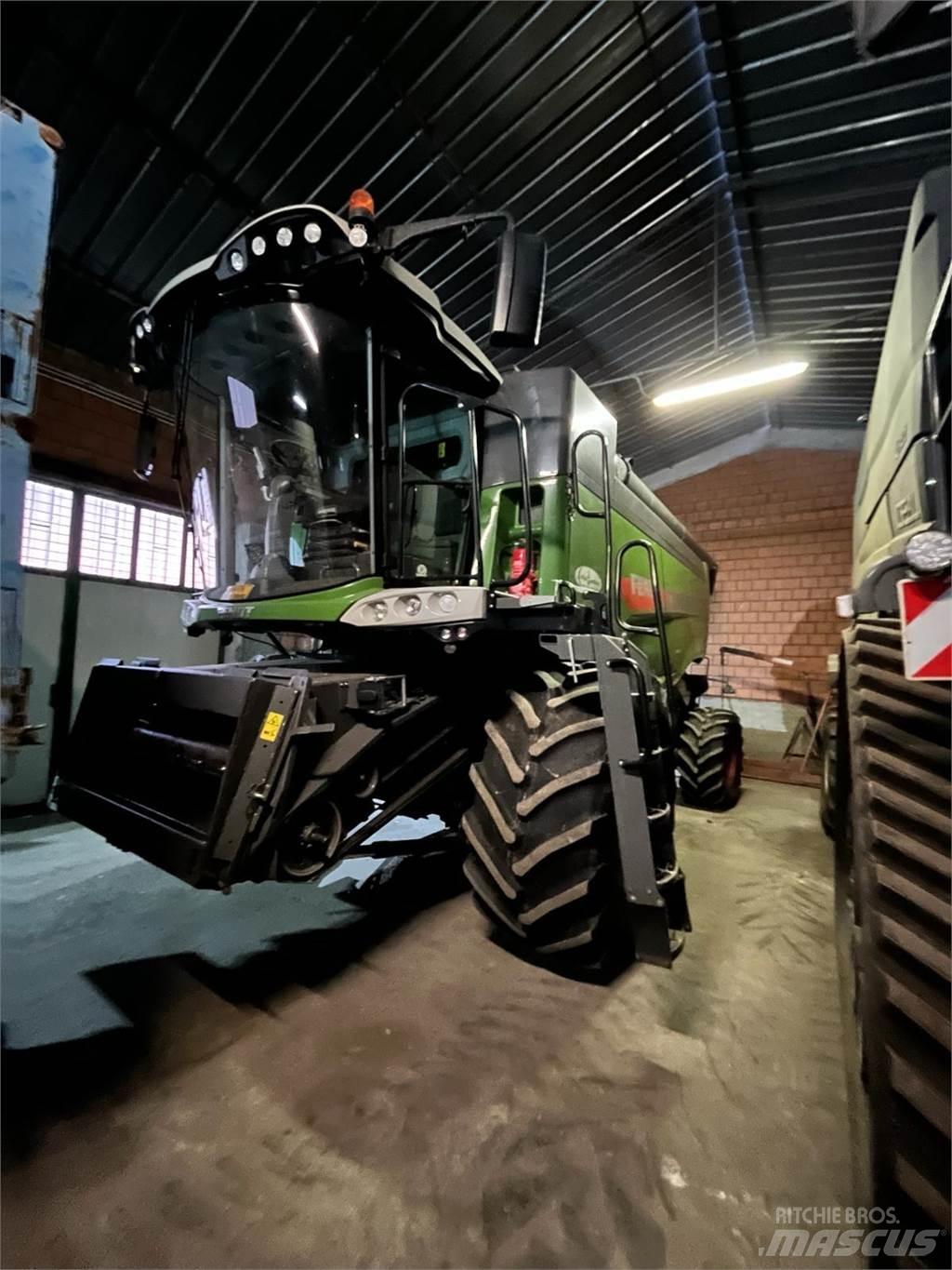 Fendt 6335 C PLI Kombinované zberacie stroje