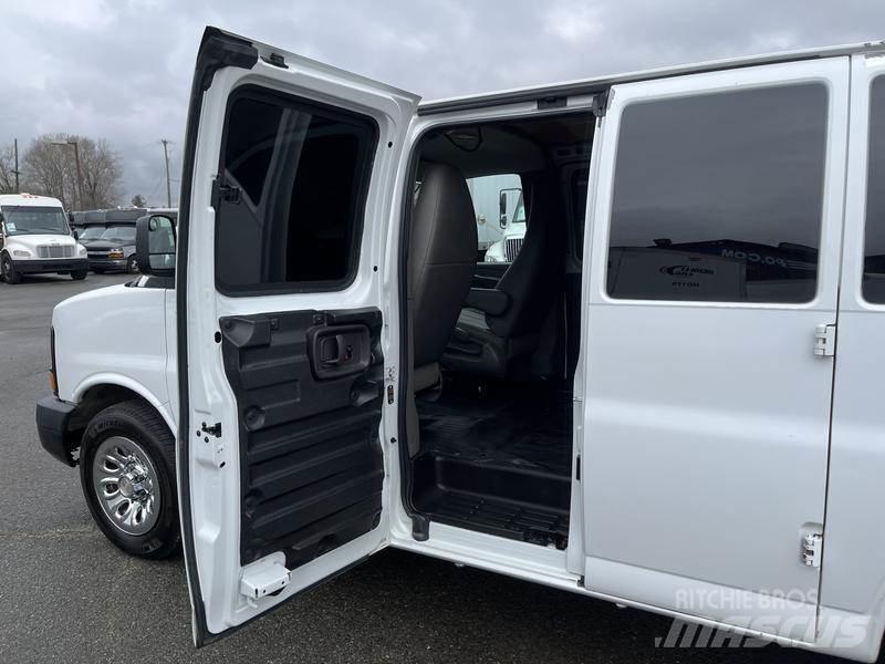 Chevrolet Express Dodávky