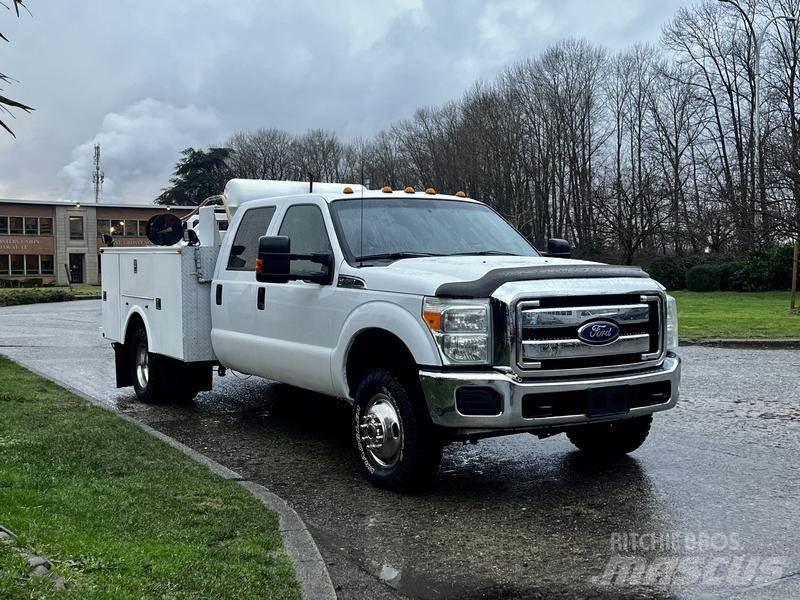 Ford F-350 SD Komunálne / Multi-úžitkové vozidlá