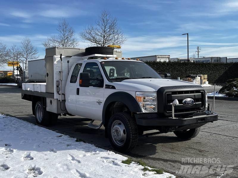 Ford F-450 SD Komunálne / Multi-úžitkové vozidlá