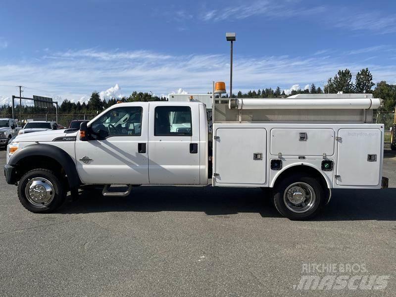 Ford F-450 SD Komunálne / Multi-úžitkové vozidlá