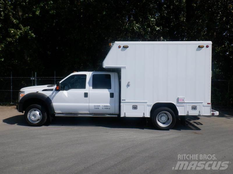 Ford F-550 Komunálne / Multi-úžitkové vozidlá