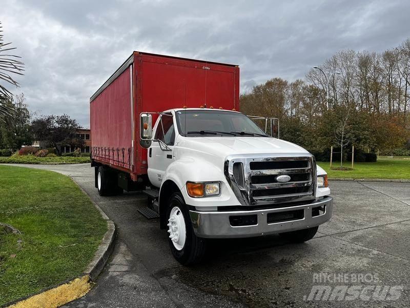Ford F-750 Dodávky