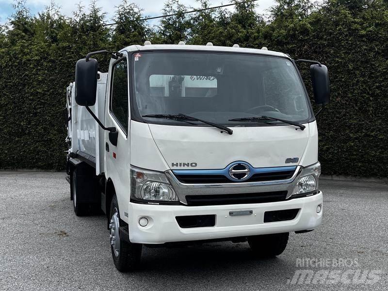 Hino 195 Smetiarske vozidlá
