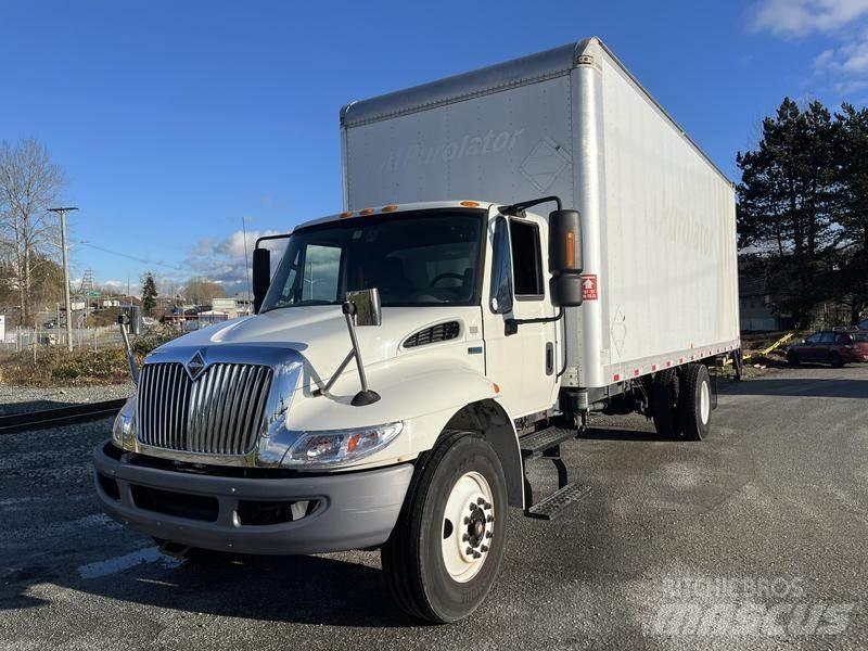 International 4300 Dodávky