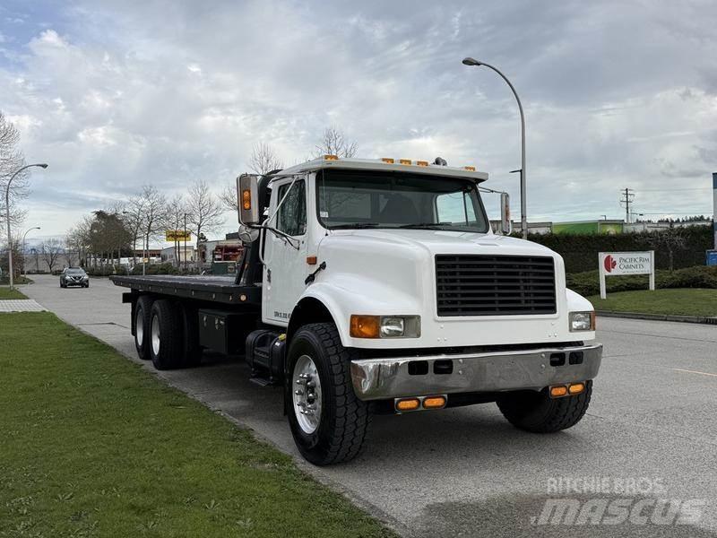 International 4900 Vyslobodzovacie vozidlá