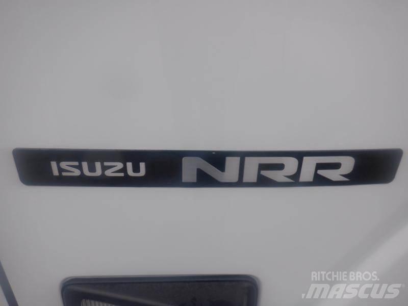 Isuzu NQR Dodávky