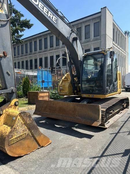John Deere 135 D Pásové rýpadlá