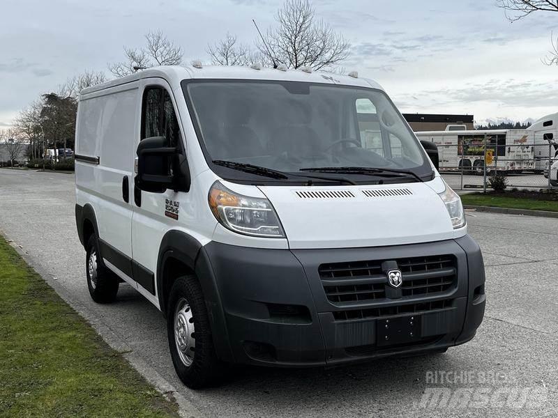 RAM Promaster Dodávky