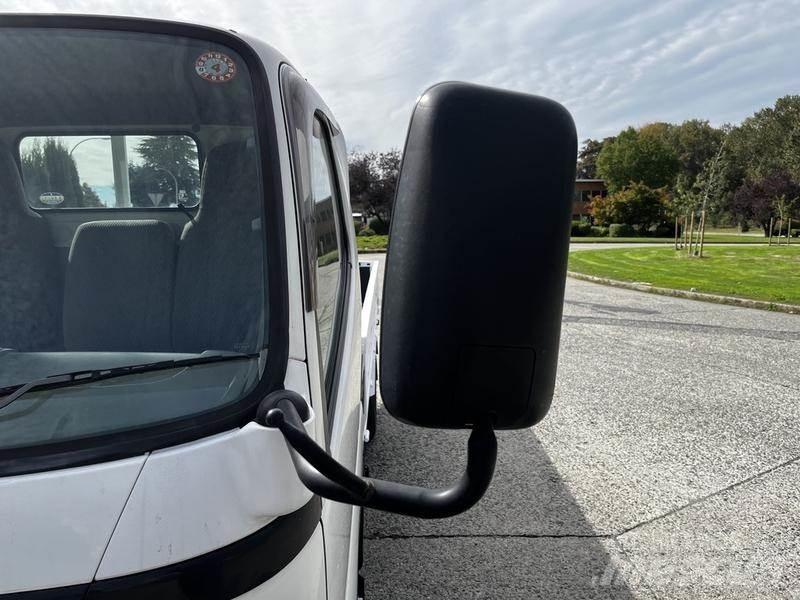 Toyota Toyoace Plošinové nákladné automobily/nákladné automobily so sklápacími bočnicami