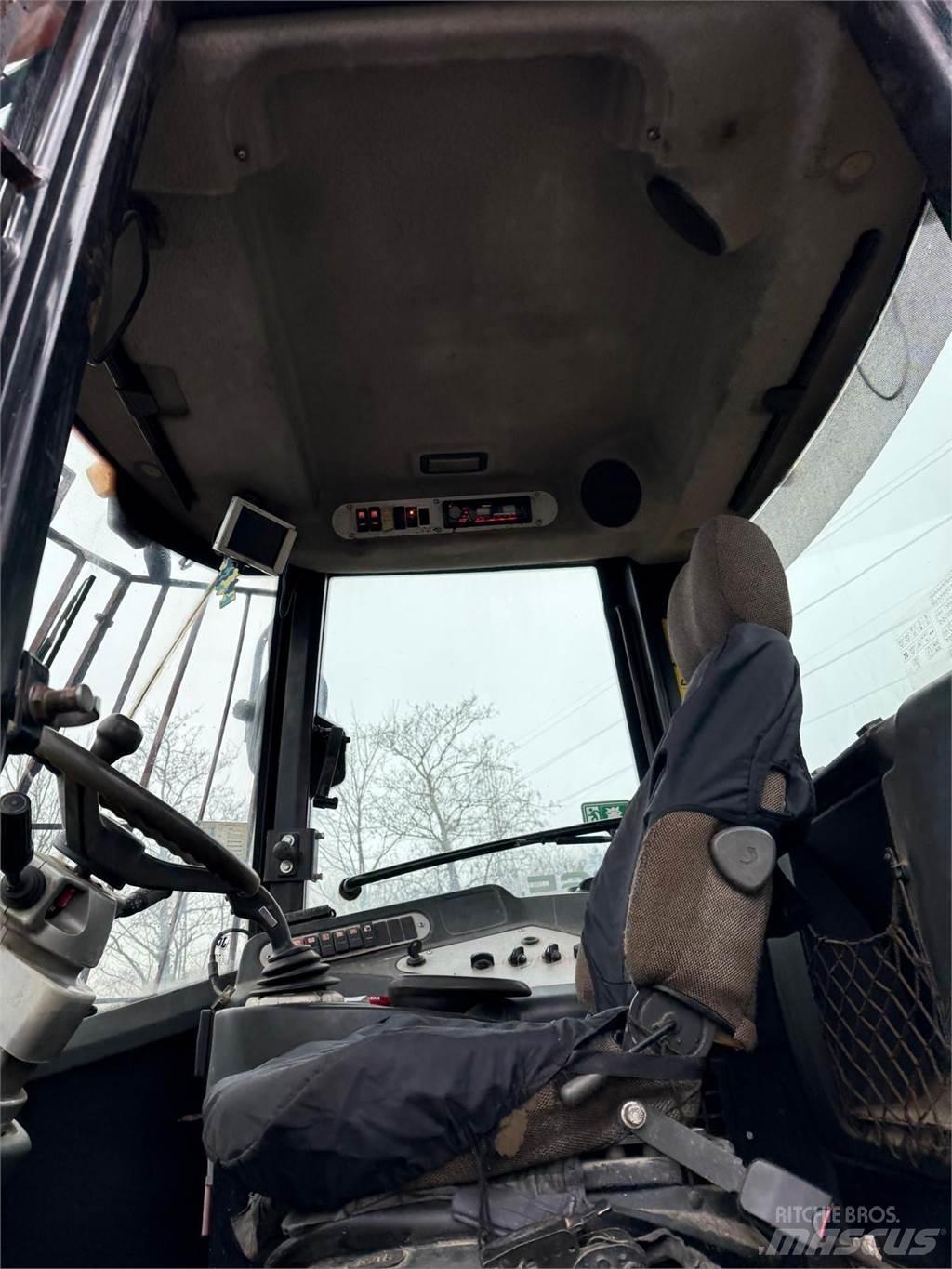 JCB 436HT Kolesové nakladače