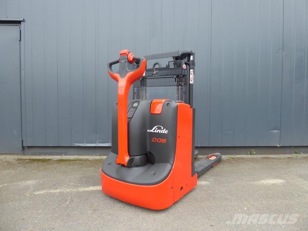 Linde D08 Ručne vedené vysokozdvižné vozíky