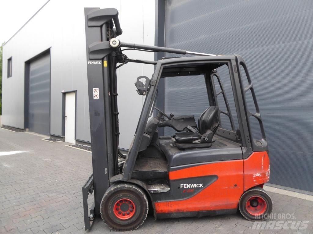 Linde E25-01 Akumulátorové vozíky