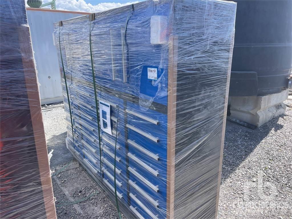  7 ft 32-Drawer Stavebníctvo - ostatné