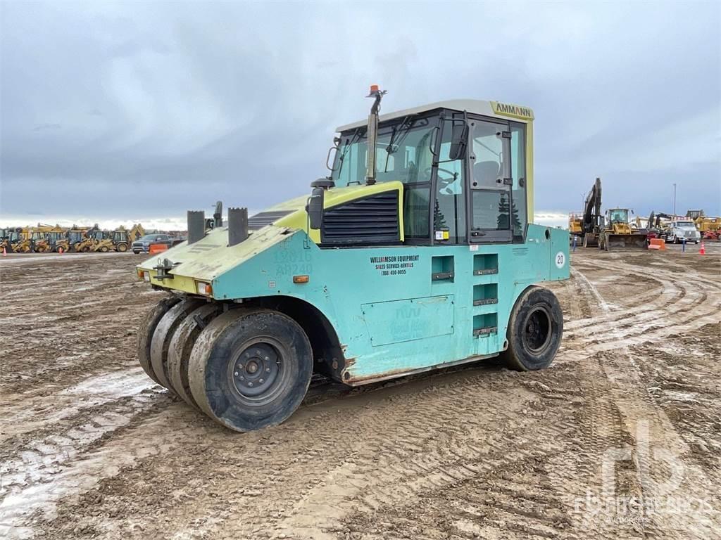 Ammann AP240 Ťahačové valce