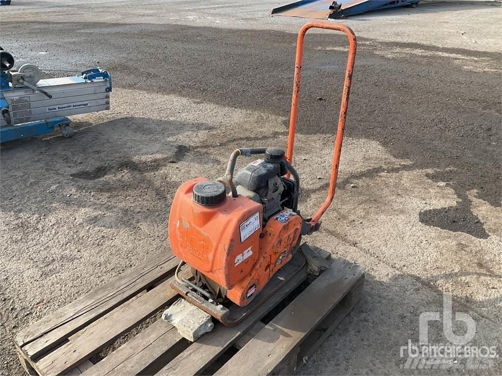 Belle LC3251 Kompaktory