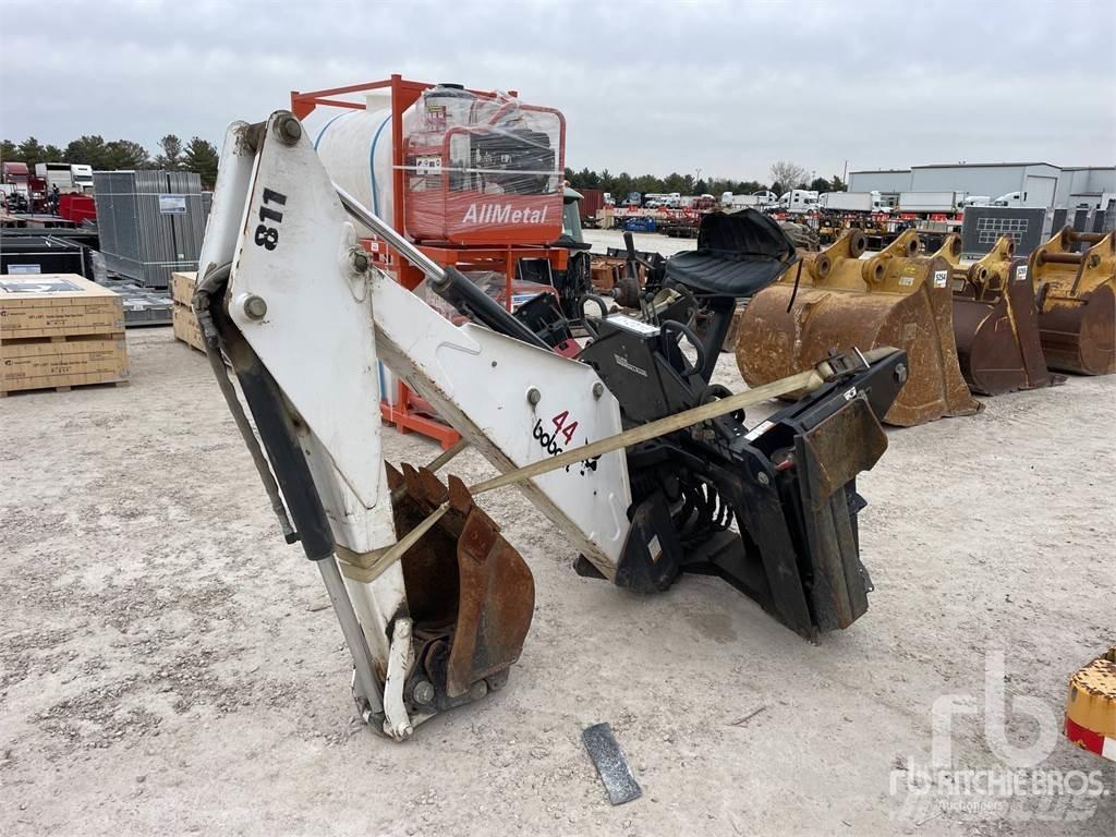 Bobcat 811 Hĺbkové lopaty
