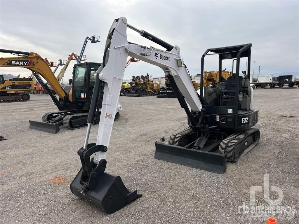 Bobcat E32 Mini rýpadlá < 7t