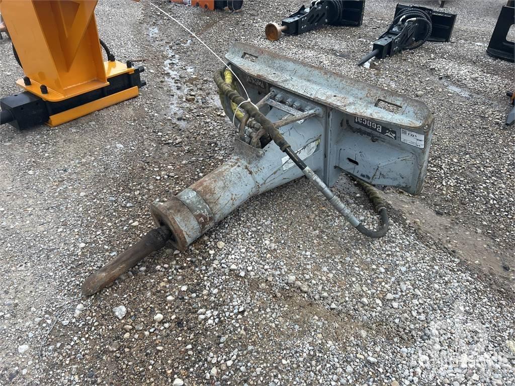Bobcat HB880 Búracie kladivá / Zbíjačky