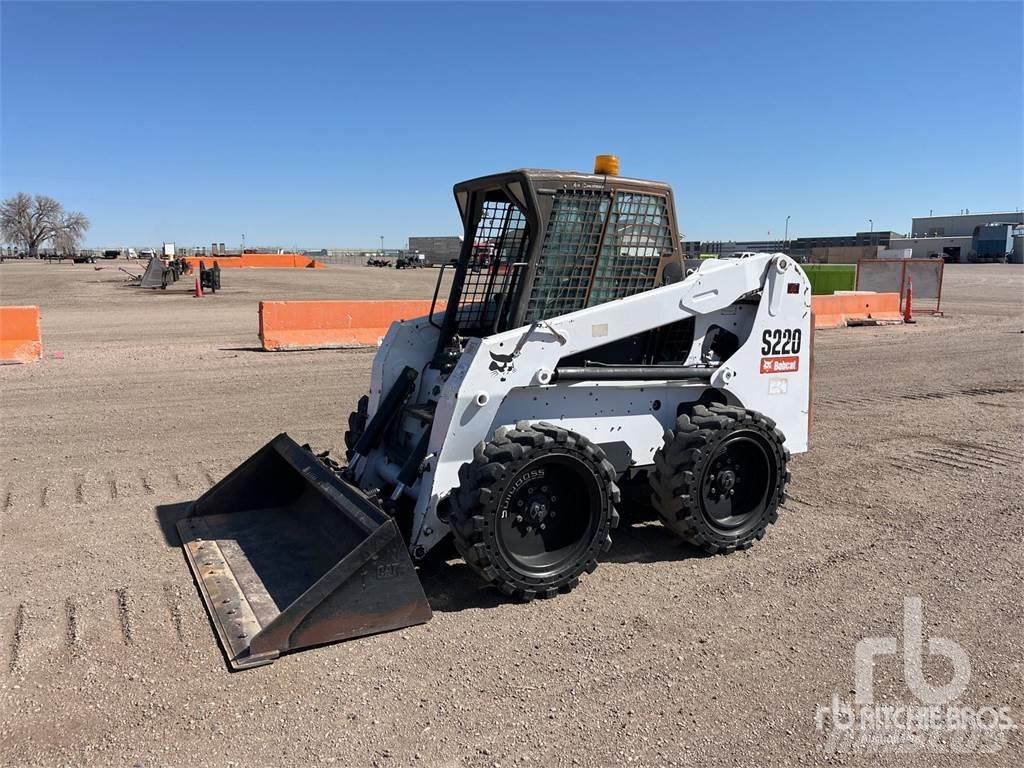 Bobcat S220 Šmykom riadené nakladače