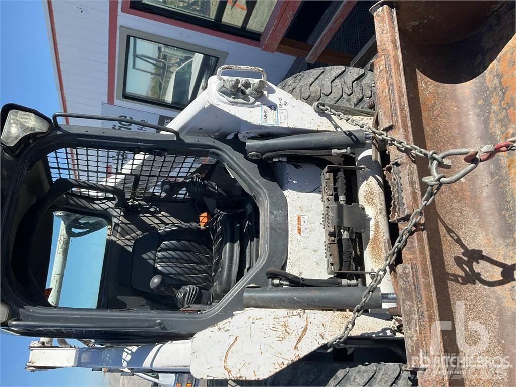 Bobcat S530 Šmykom riadené nakladače