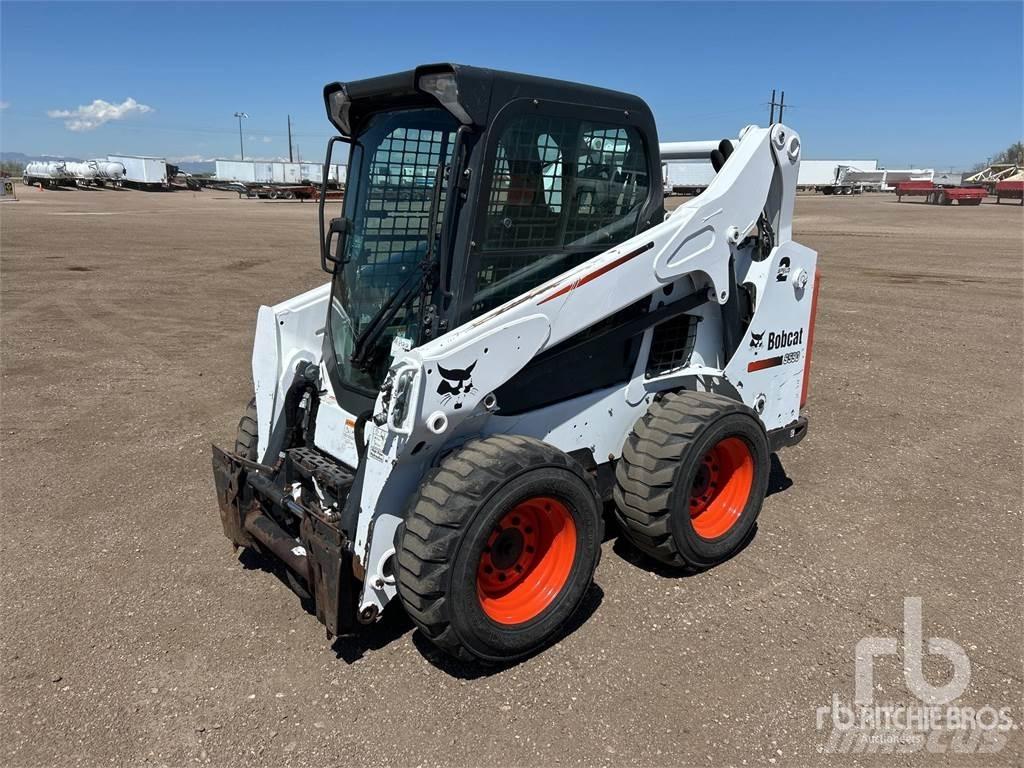 Bobcat S590 Šmykom riadené nakladače