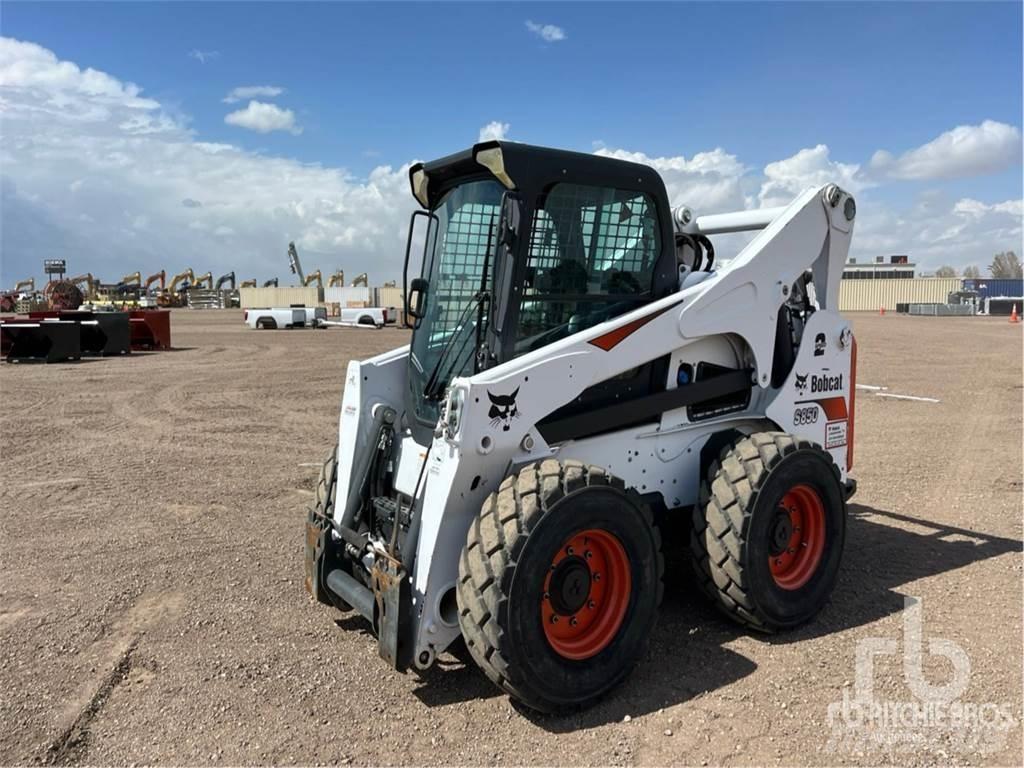 Bobcat S850 Šmykom riadené nakladače