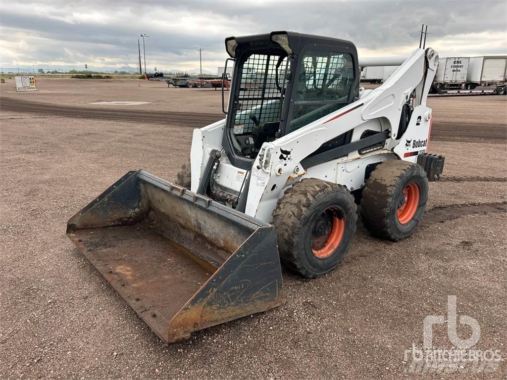 Bobcat S850 Šmykom riadené nakladače