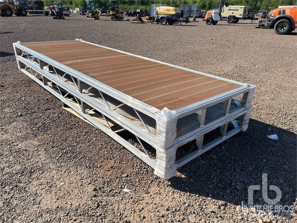  BYT BDF412 Pracovné lode, bárky a pontóny