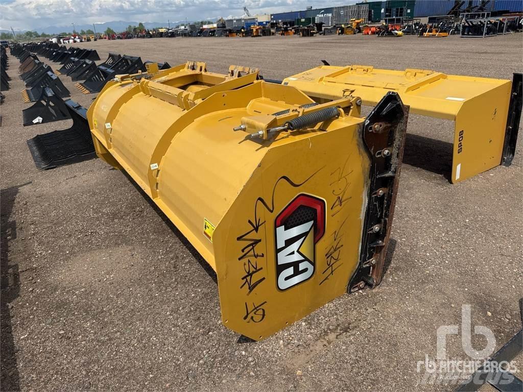 CAT 124 in Ďalšie cestné a snežné stroje