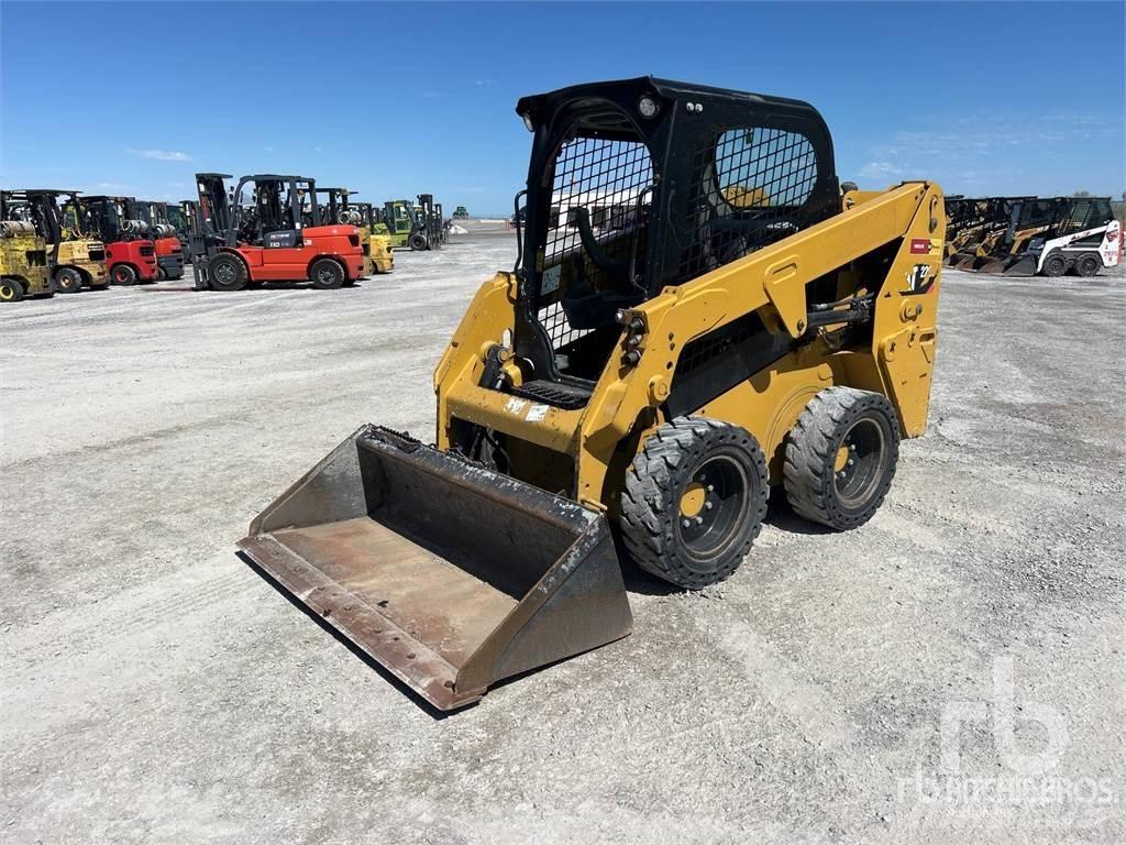 CAT 226D C1-H2 Šmykom riadené nakladače