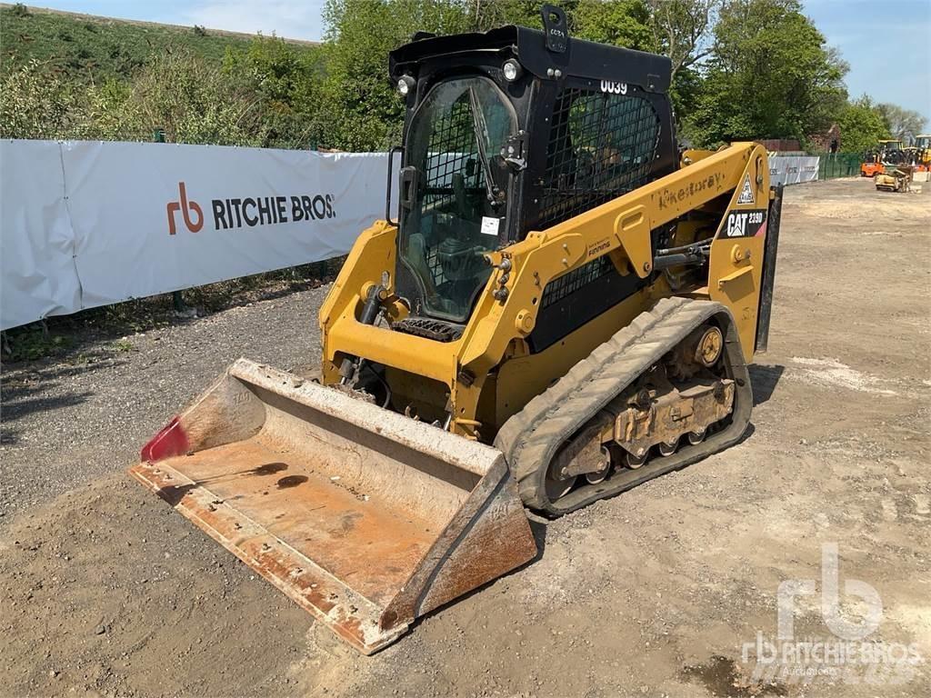 CAT 239D Šmykom riadené nakladače