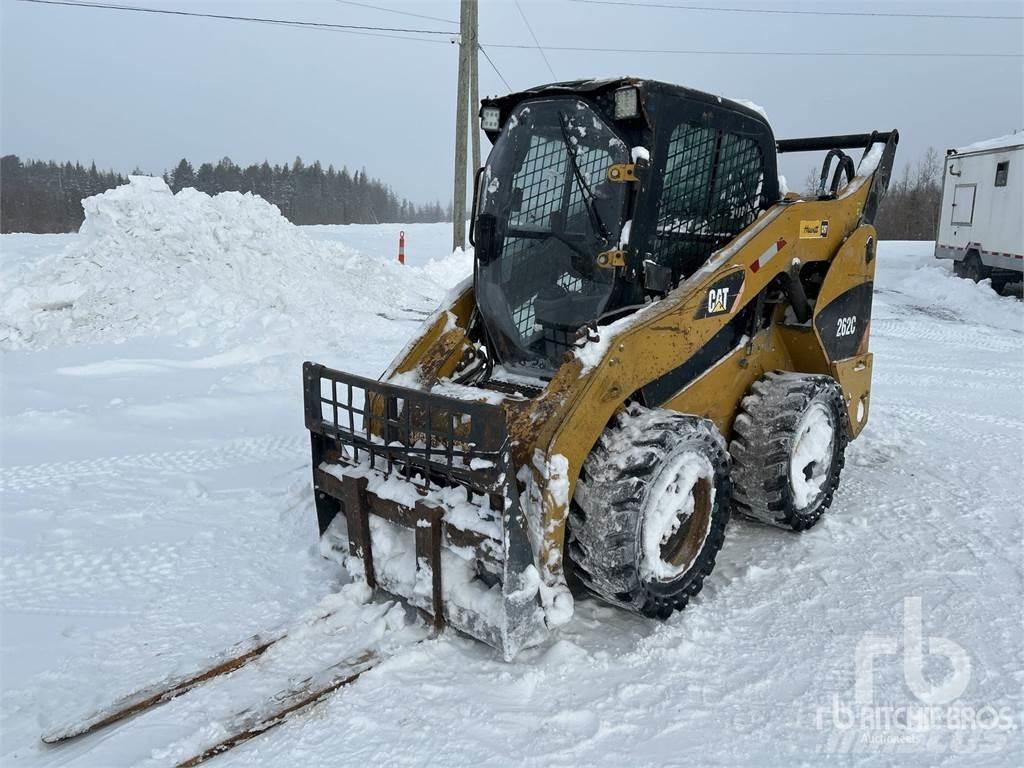 CAT 262C Šmykom riadené nakladače