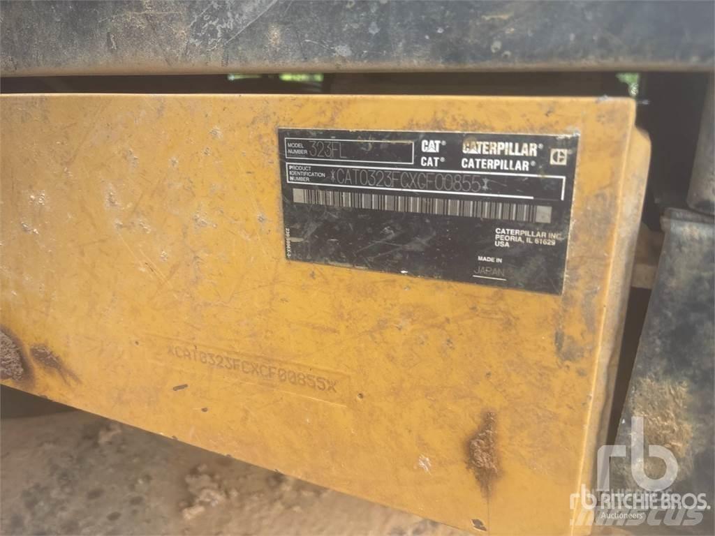 CAT 323FL Pásové rýpadlá