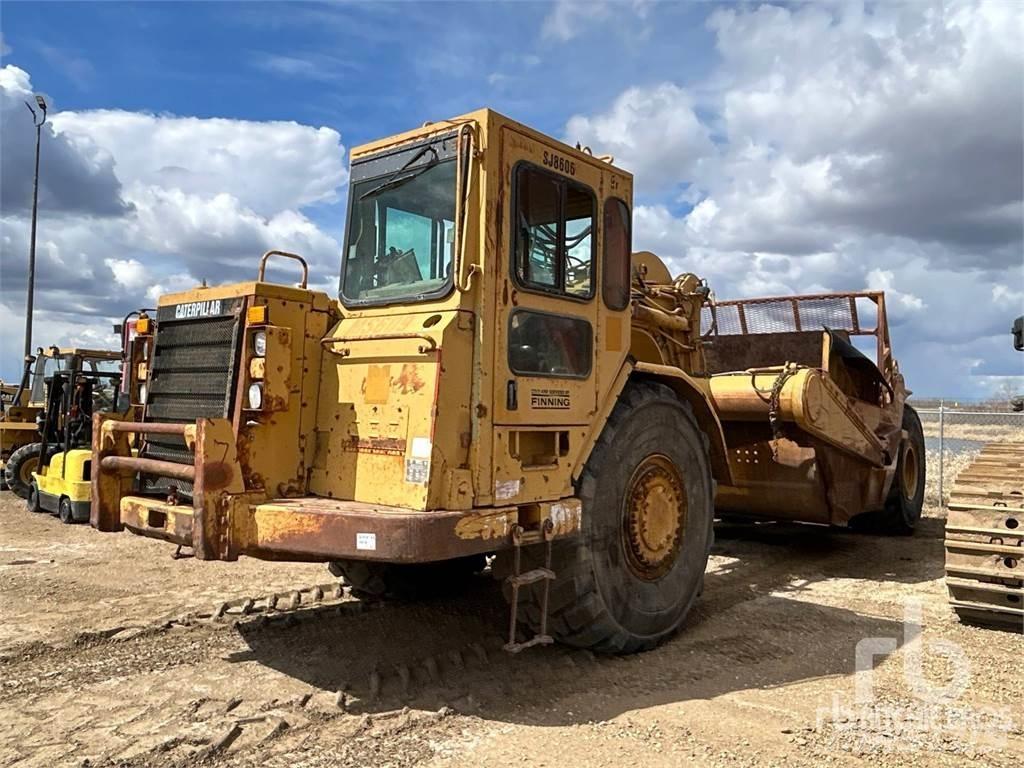 CAT 621F Skrejpre
