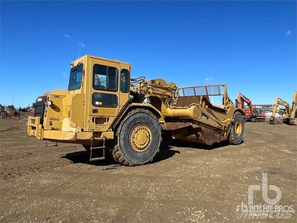 CAT 621G Skrejpre