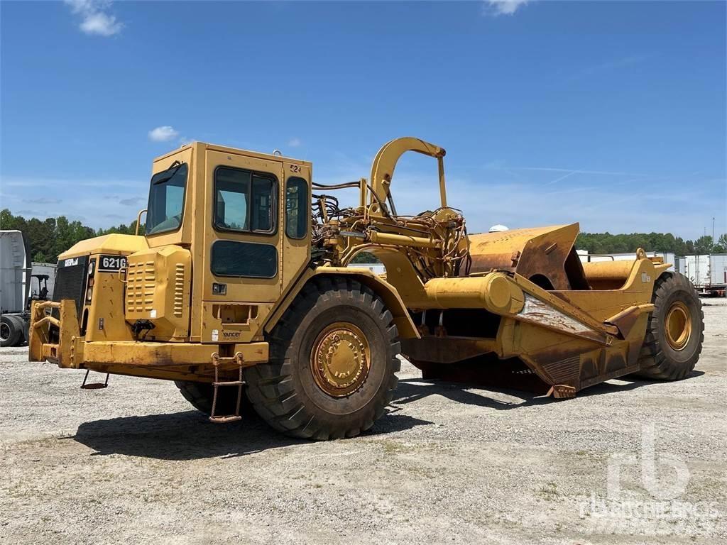 CAT 621G Skrejpre