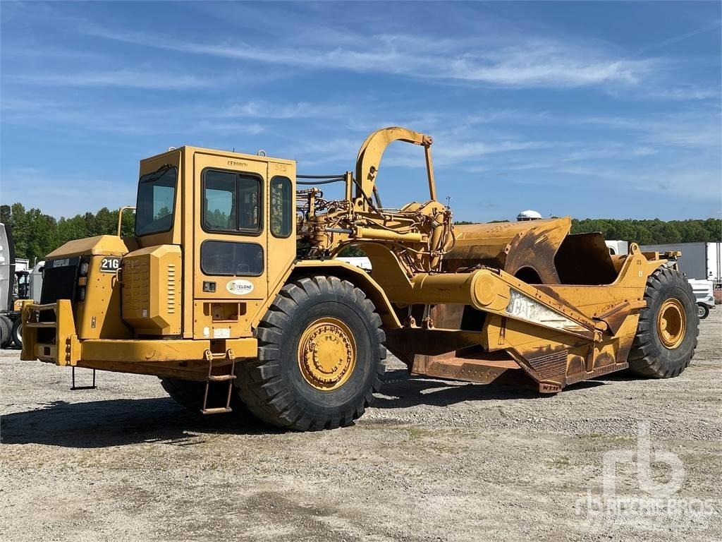 CAT 621G Skrejpre