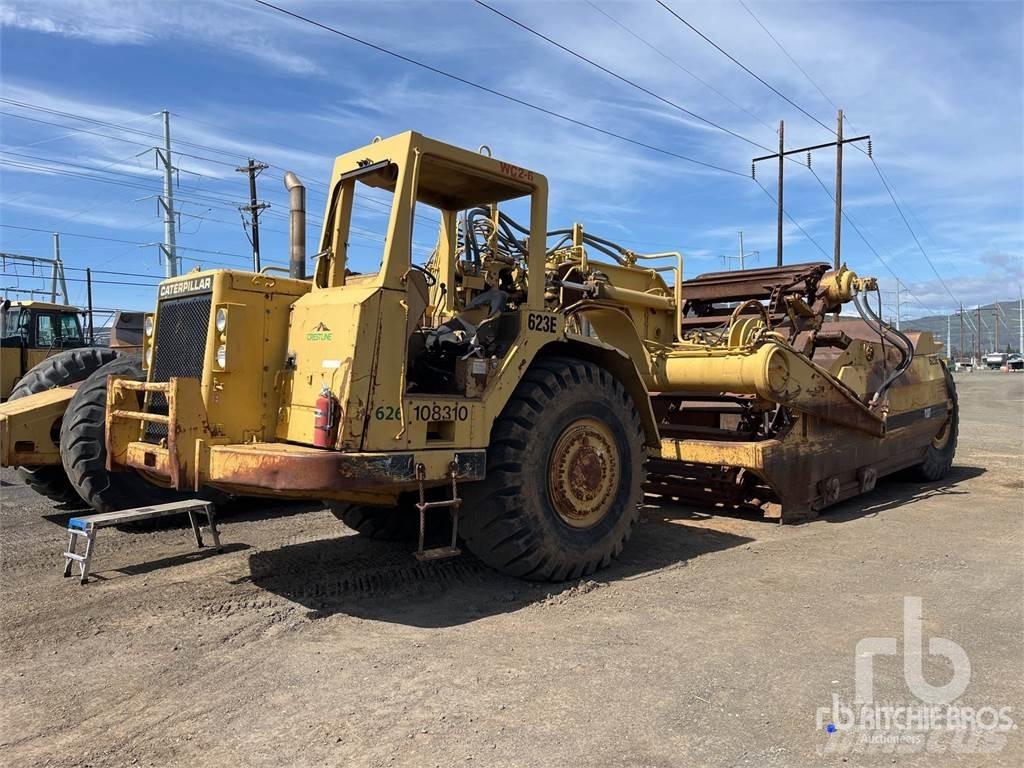 CAT 623E Skrejpre