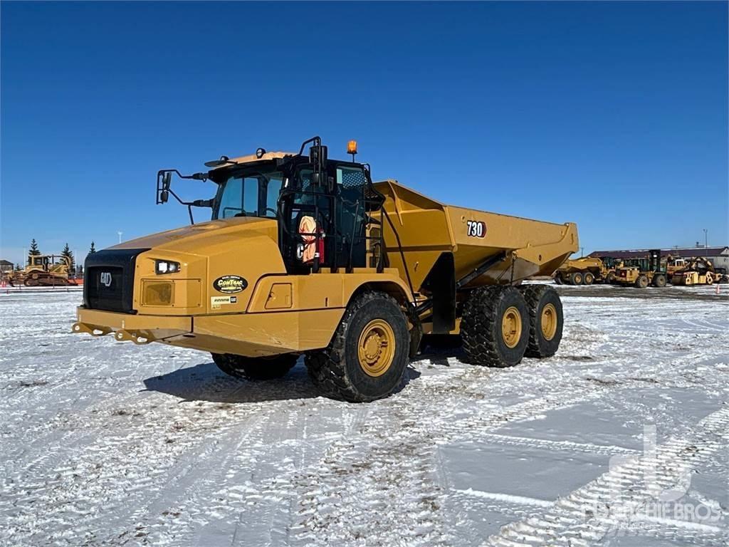 CAT 730 Kĺbové nákladné autá