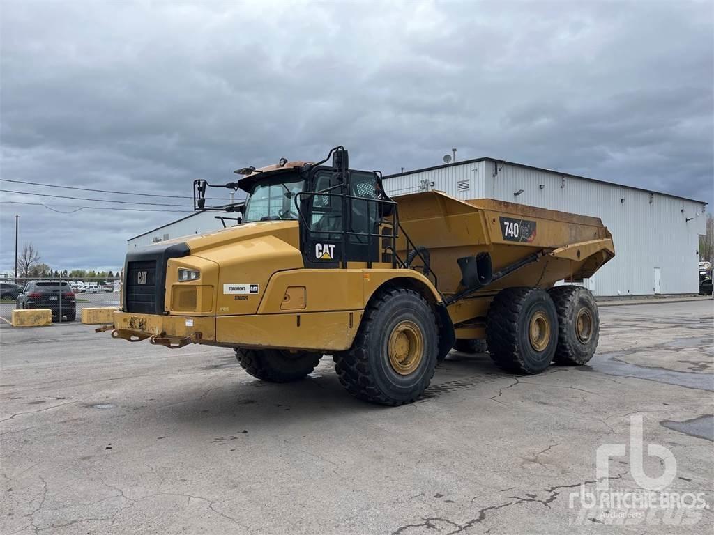 CAT 740GC Kĺbové nákladné autá