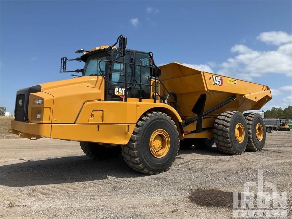 CAT 745 Kĺbové nákladné autá