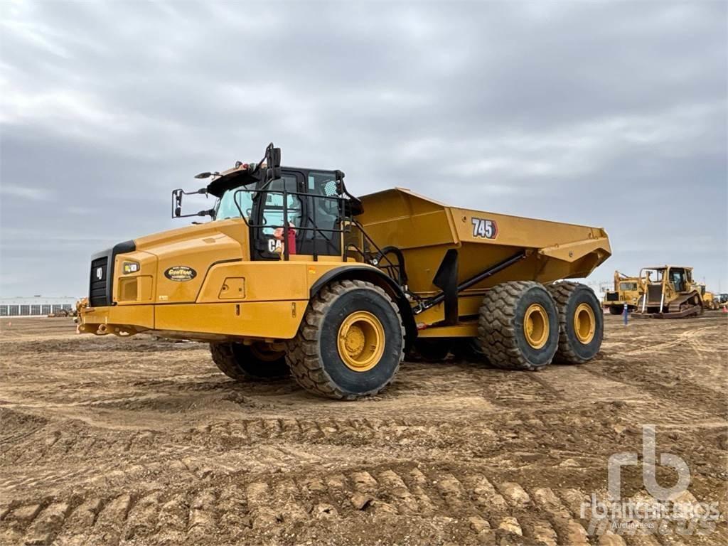 CAT 745 Kĺbové nákladné autá